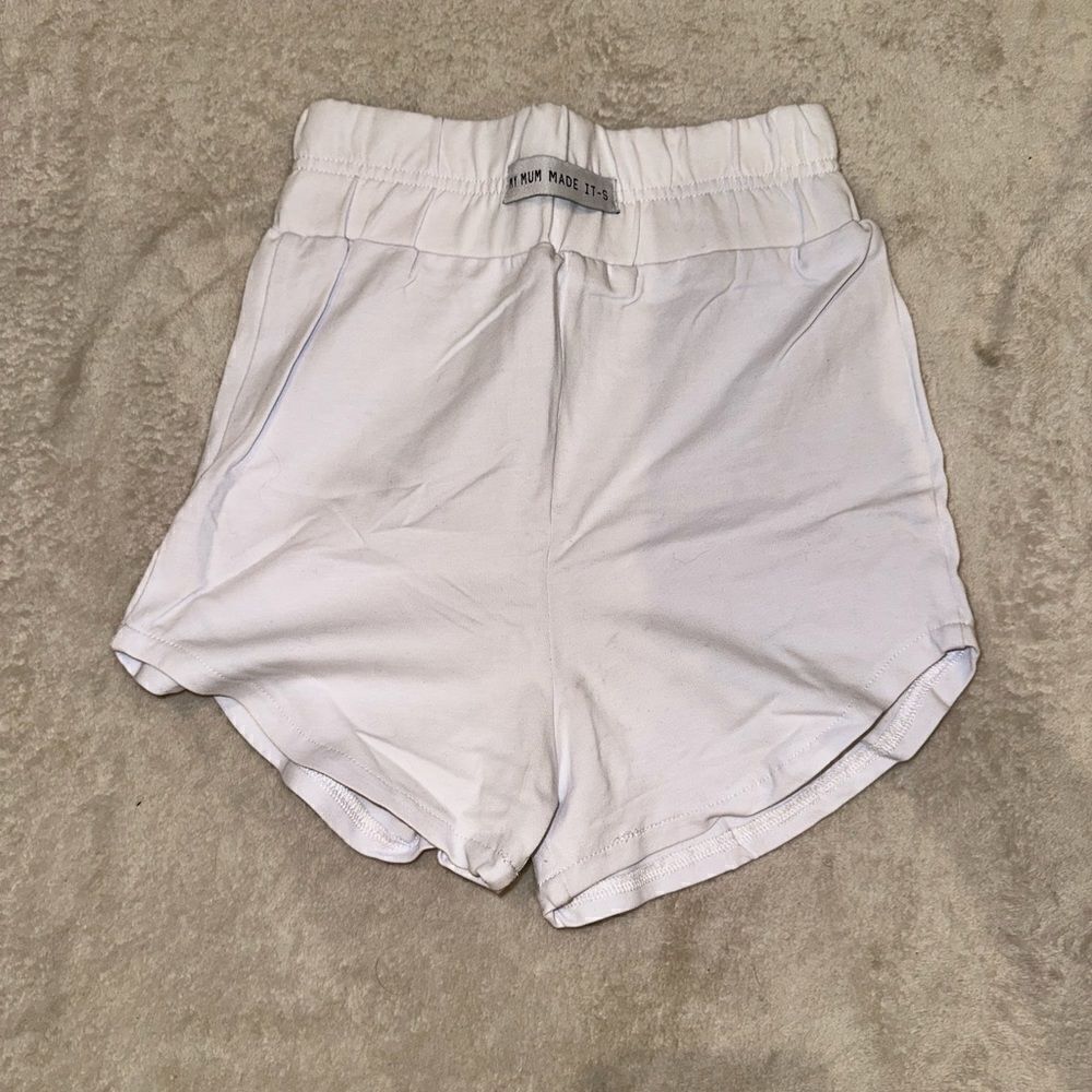 My mum made it shorts size s white